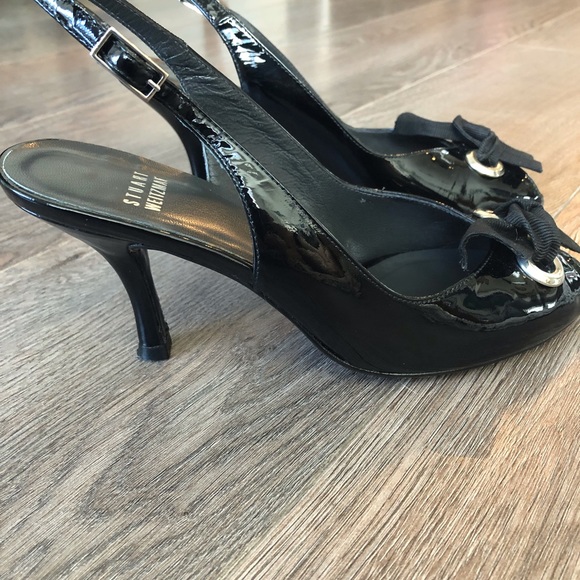 Stuart Weitzman Patent Leather Slingback Sandals. - Picture 4 of 6